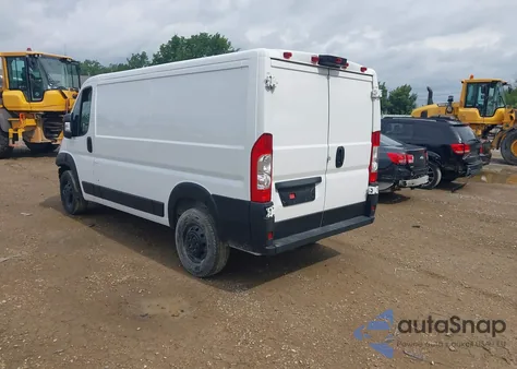 2023 Ram Promaster 2500 Low Roof 136 Wb z USA, uszkodzony, nr VIN 3C6LRVVG2PE591625